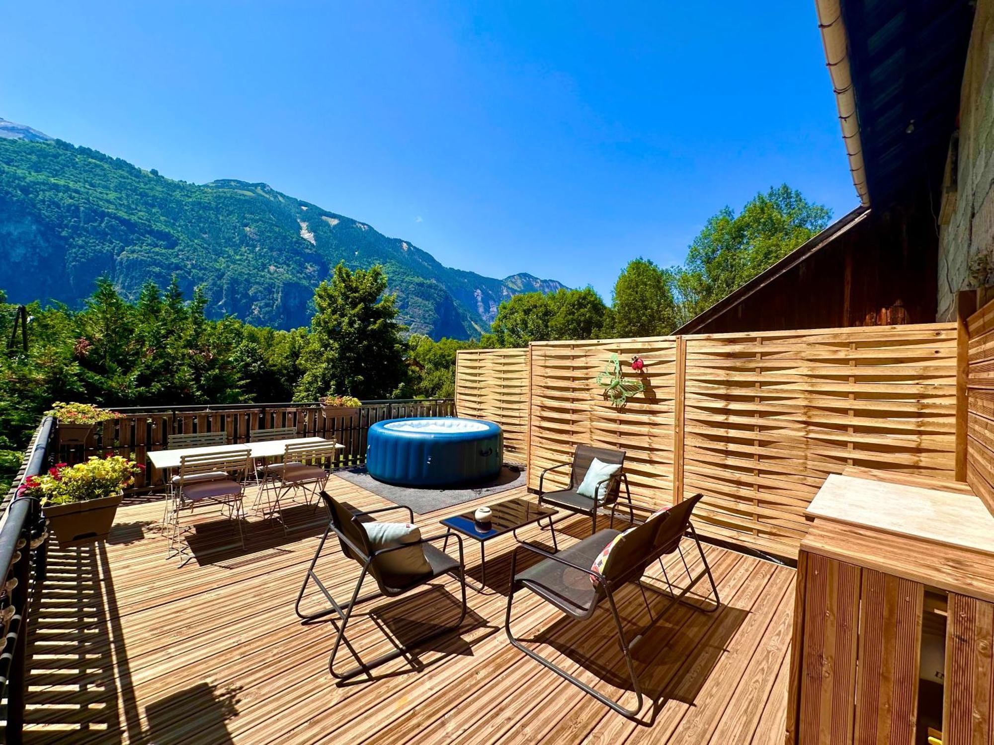 Le Dune Logement Le Bourg-dʼOisans Exterior foto