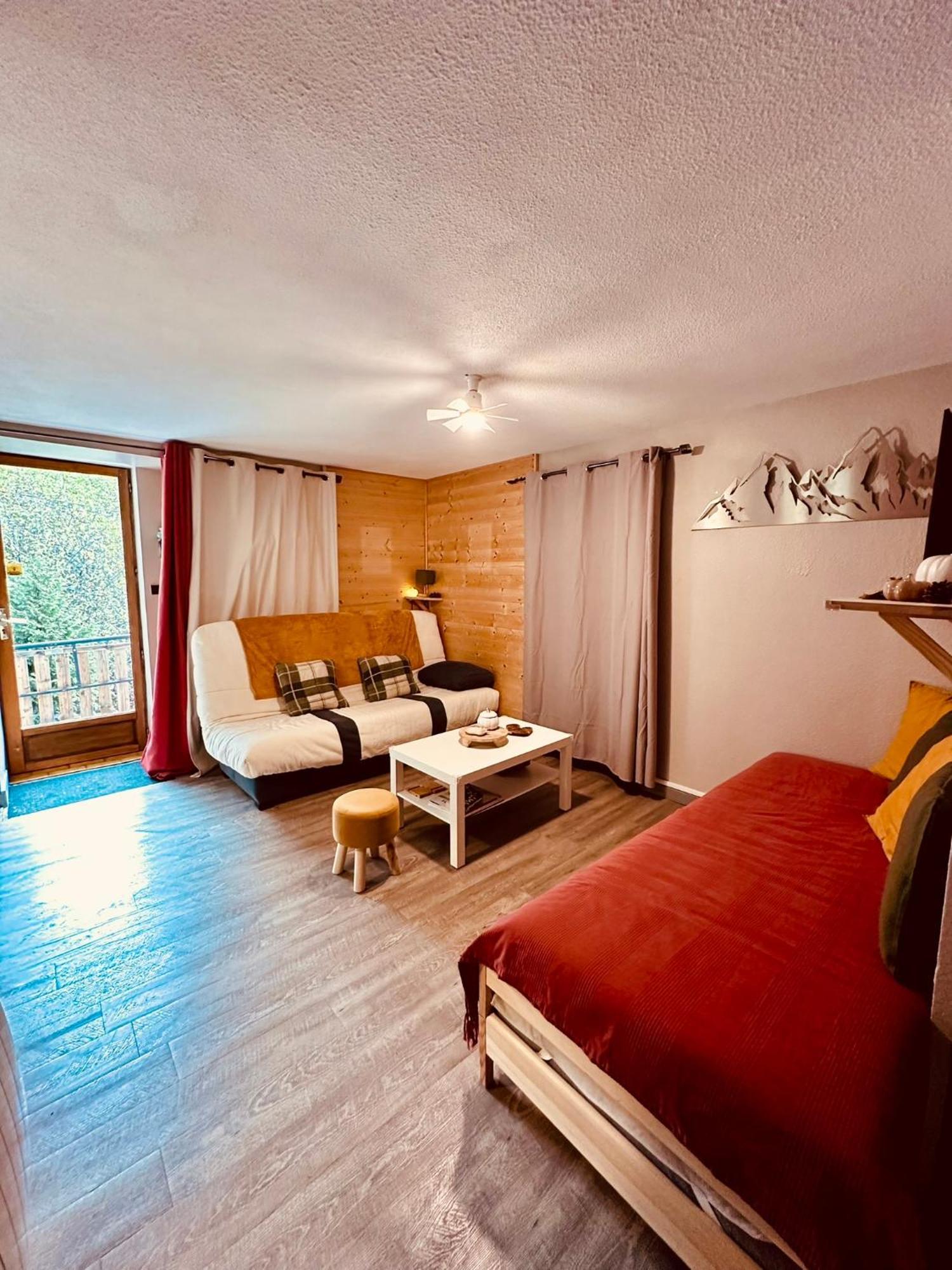 Le Dune Logement Le Bourg-dʼOisans Exterior foto